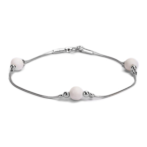 Bead Bracelet in Silver and White Shell