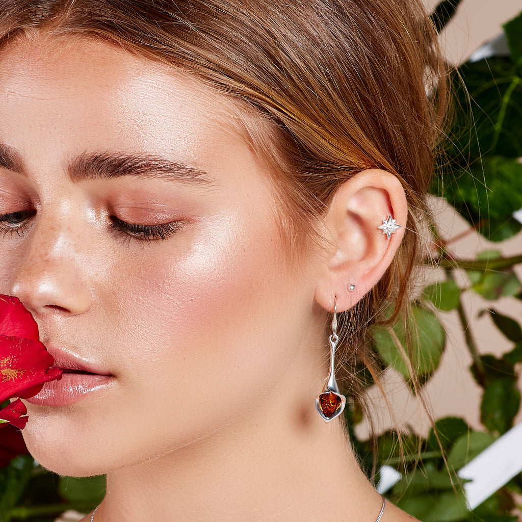 Lilly Flower Earring Red