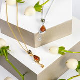 Cat Necklace in Silver and Amber