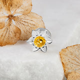 Daffodil Flower Pin Brooch in Silver and Yellow Amber