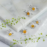 Daffodil Flower Pin Brooch in Silver and Yellow Amber