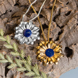 Marguerite Daisy Necklace in Silver and Lapis Lazuli