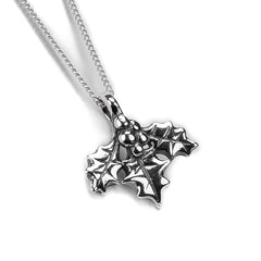 Miniature Holly Leaf Spig Necklace in Silver