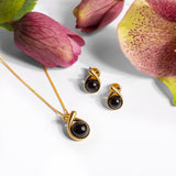 Sealed With A Kiss Necklace in Silver with 24ct Gold and Black Onyx