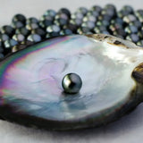 Stunning Tahitian Black Mother of Pearl Ring