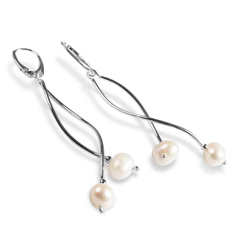 Waved Drop Earrings Pearl