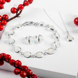 Classic Teardrop Necklace in Silver and Moonstone