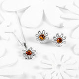Dainty Daisy Flower Necklace in Silver and Cognac Amber