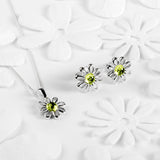 Daisy Flower Necklace in Silver and Peridot