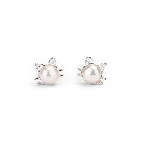 Cute Cat Face Stud Earrings in Silver and Pearl