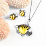 Fish / Anglefish Necklace in Silver and Amber