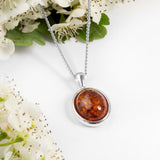 Classic Oval Necklace in Silver and Amber