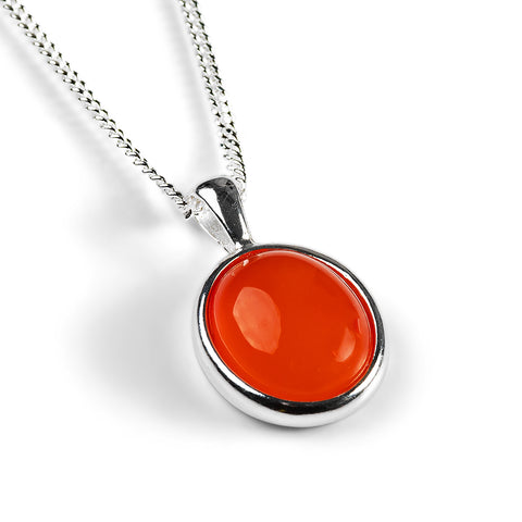 Classic Oval Necklace in Silver and Carnelian