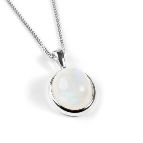 Classic Oval Necklace in Silver and Moonstone