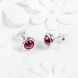 Small Round Stud Earrings in Silver and Garnet