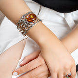 Captivating Spider Bangle in Silver and Amber