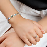 Classic Teardrop Link Bracelet in Silver and Labradorite