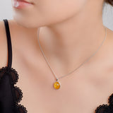 Classic Oval Necklace in Silver and Amber
